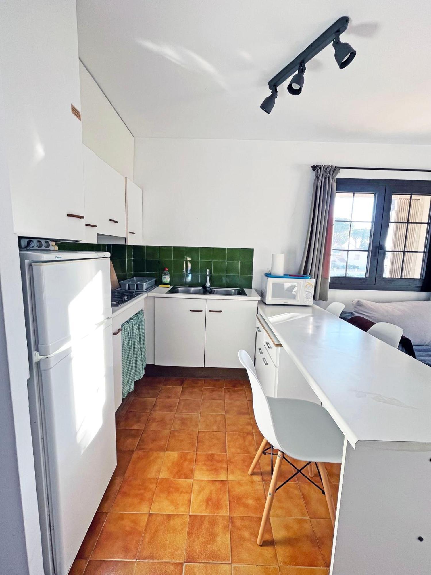 Apartamento En La Escala Con Piscina Y Parking Л'Аскала Екстер'єр фото